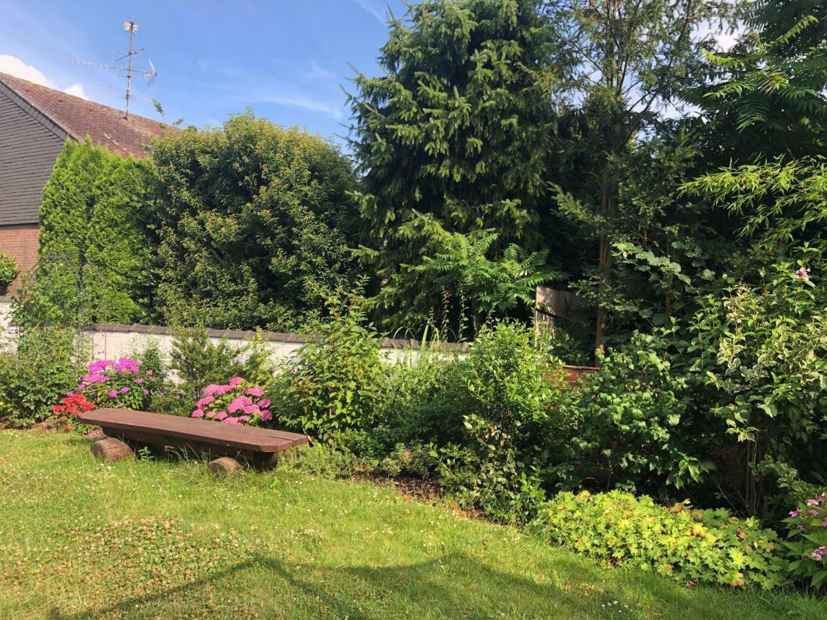 Gaestezimmer Mueller Neuss Zewnętrze zdjęcie
